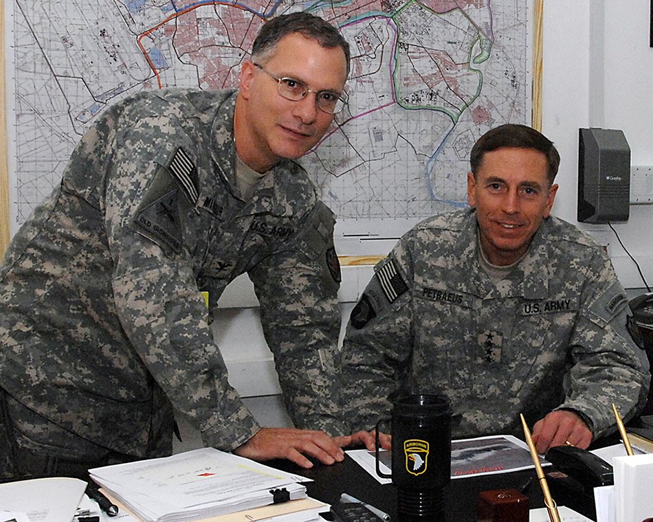 Dr Mansoor and Gen Petraeus.jpg