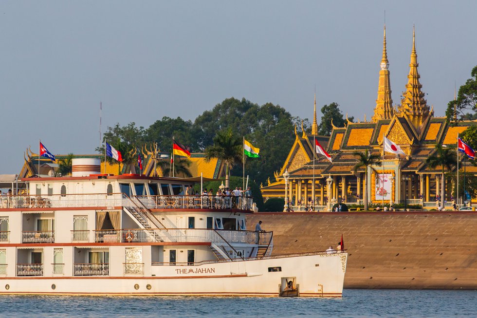 Phnom Penh, Tonle Sap River, Cambodia