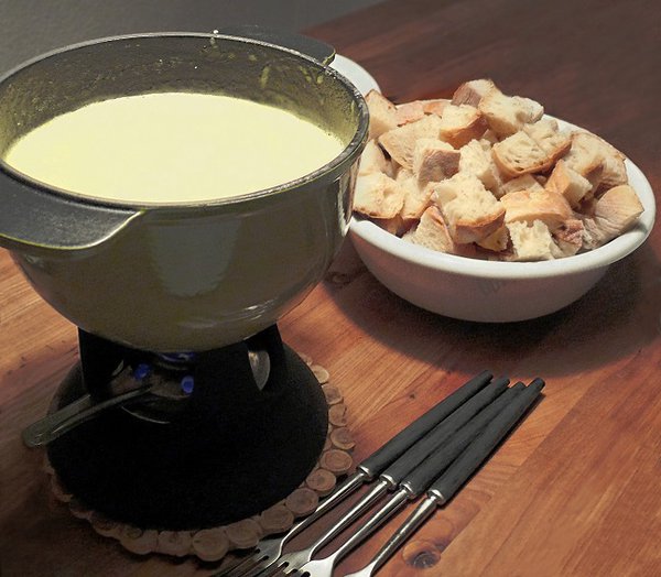 Cheese_fondue-01-2.jpg