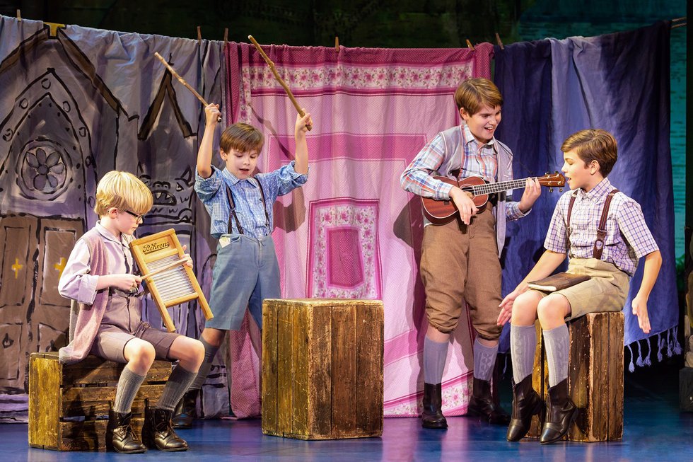 The Company of Finding Neverland_Credit Jeremy Daniel_IMG_2087.jpg