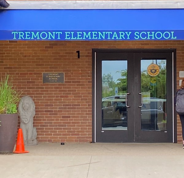 Secured Entrance at Tremont Elementary.jpg