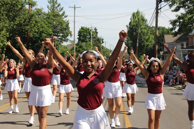 Westerville North High School cheerleading team at the 2022 Independence Day Parade.