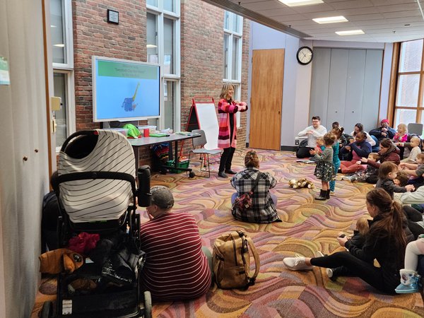 2023-03-18 - indoor storytime with lisa wise - photo credit Annamarie Carlson.jpg