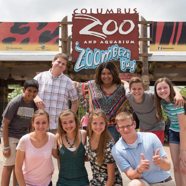 Teen Volunteers at Columbus Zoo