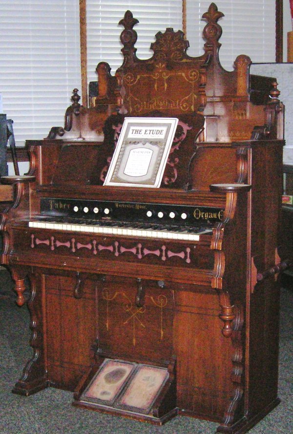 1879 Tabor Organ.jpg